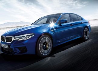 Yeni BMW M5’e Competition Pack Geliyor