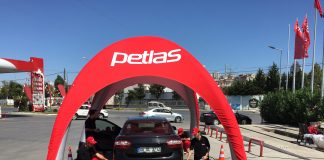 PETLAS’TAN BAYRAMDA GÜVENLİ YOLCULUK İÇİN LASTİK KONTROLÜ