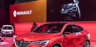 Renault ARKANA: Dünya Prömiyeri 2018 Moskova Uluslararası Otomobil Fuarı’nda gerçekleşti