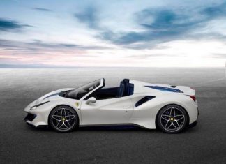 Yepyeni 720 HP’lik Ferrari 488 Pista Spider, Pebble Beach’te Tanıtıldı