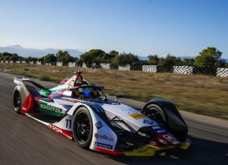 Audi Batmobil Tasarımlı Yeni Formula E Aracı FE05’i Tanıttı