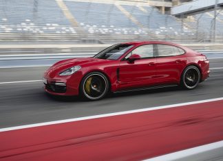 Porsche Panamera Ailesine İki Yeni Model Ekledi