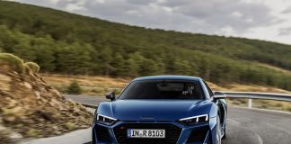 Yol İçin Üretildi: Audi R8
