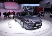 Paris Otomobil Fuarı’nda Lexus yeniliklerini sergiledi