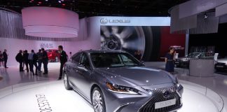 Paris Otomobil Fuarı’nda Lexus yeniliklerini sergiledi