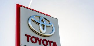 Toyota 2.4 milyon hibrit aracını geri çağırıyor!