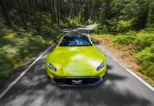 Renkli Aston Martin VANTAGE, Gümüş, Kırmızı, Lime Yeşili ve China Gri