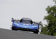 Volkswagen ID.R Nürburgring’de Rekora İmza Attı