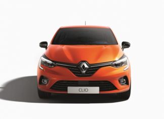 Yeni Renault Clio Türkiye’de Yılın Otomobili Seçildi!