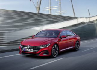 Yeni Arteon akıllı sürüş ve asistan sistemleri ile güncellendi