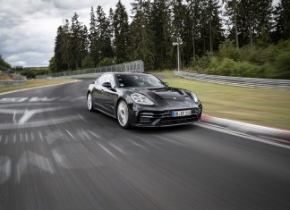 Süper Spor Otomobiller” İçin Yeni Bir Tur Rekoru