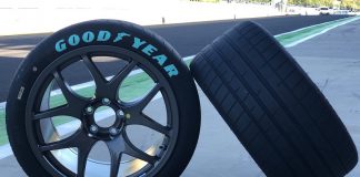Eagle F1 SuperSport Lastiklerini Görücüye Çıkarıyor