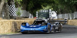 Volkswagen, ID.R ile Goodwood’da Boy Gösteriyor