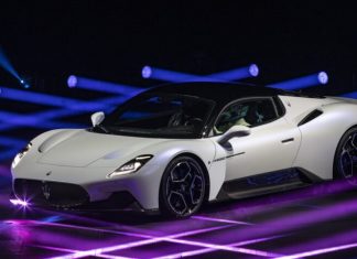 OTOMOBİLMaserati, yeni nesil süper spor otomobili MC20’yi tanıttı