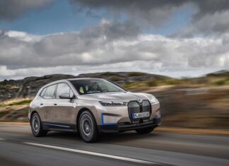 BMW Mobilitenin Geleceğine Giden Yolu BMW iX ile Aydınlatıyor