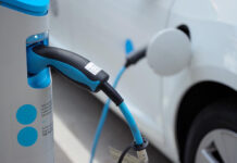 Elektrikli otomobiller akıllı telefonların kaderini paylaşıyor!