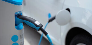 Elektrikli otomobiller akıllı telefonların kaderini paylaşıyor!