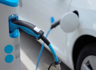 Elektrikli otomobiller akıllı telefonların kaderini paylaşıyor!