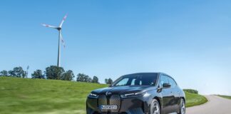 BMW’nin Elektrikli Mobilite Alanındaki Amiral Gemisi iX Ön Siparişe Açıldı