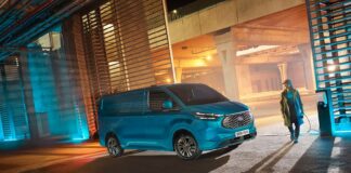 yeni Ford E-Transit Custom tanıtıldı