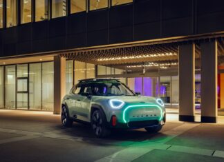 MINI’nin İlk Tamamen Elektrikli Crossover Modeli