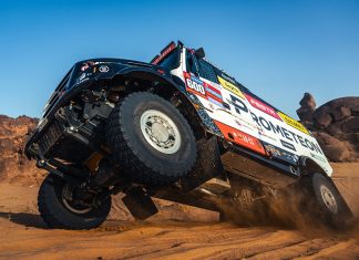 Martin Macík Jr.’ın Dakar 2025 Zaferine Prometeon Damgası